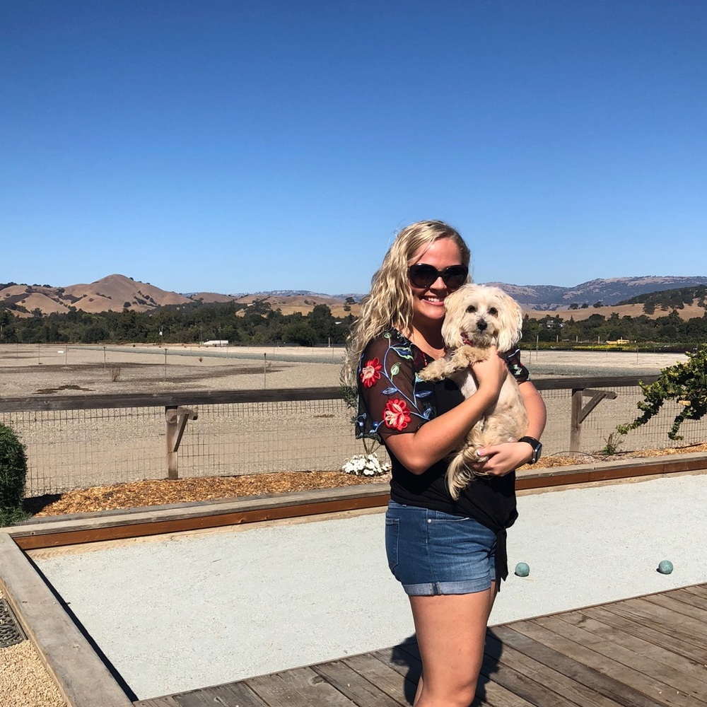 Meet your Posher, Sophia